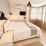 Hotel Moonbox