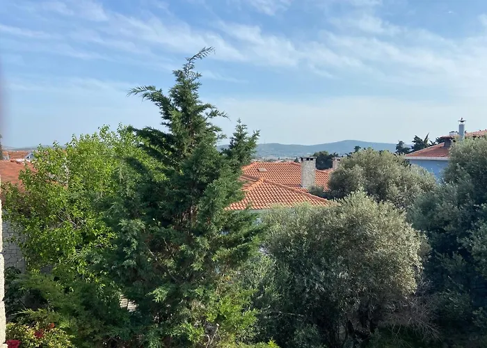Moonbox Hotel